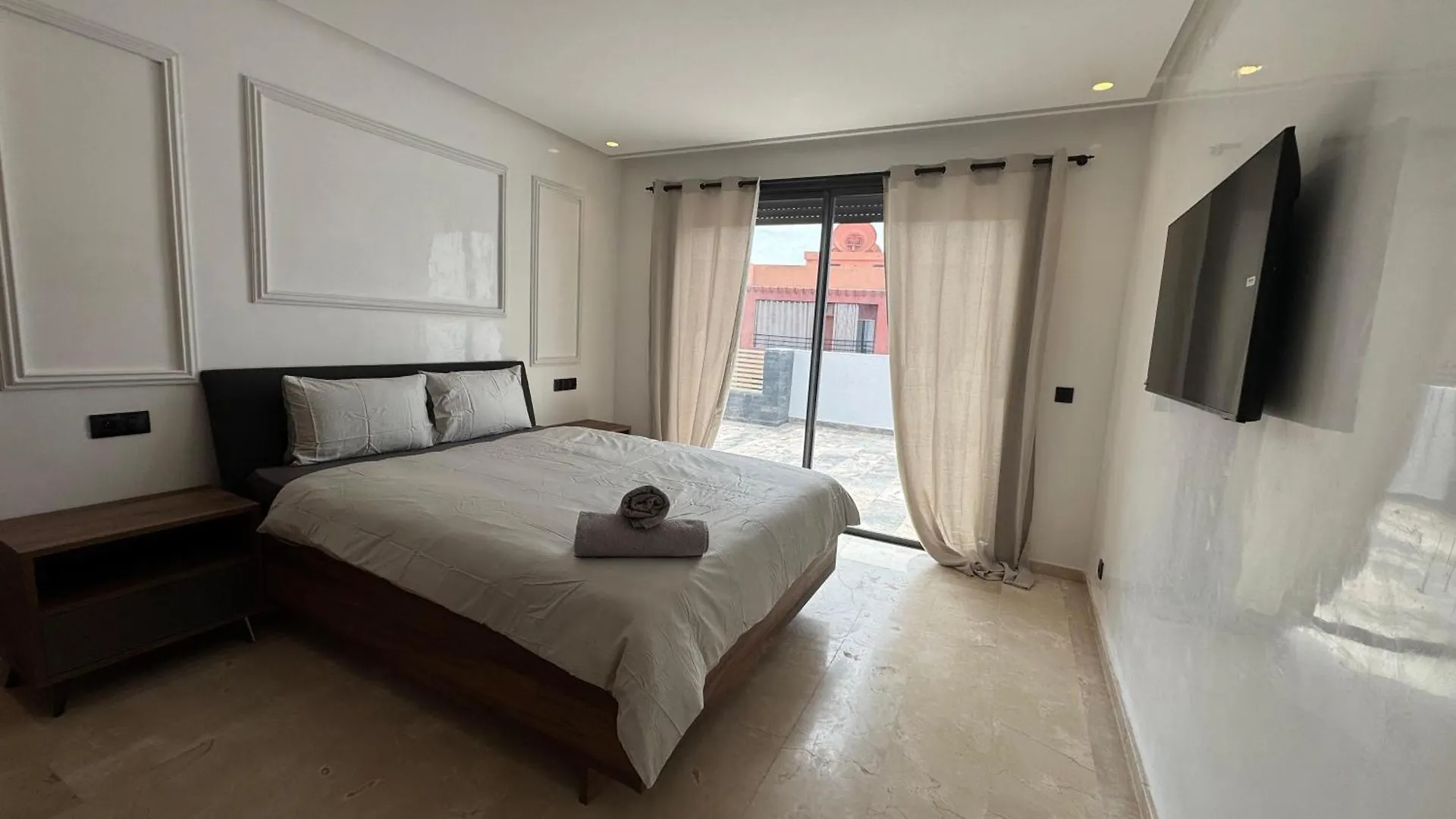 Splendide Dernier Etage Plein Coeur De Gueliz Et Carre Eden Apartment Marrakesh