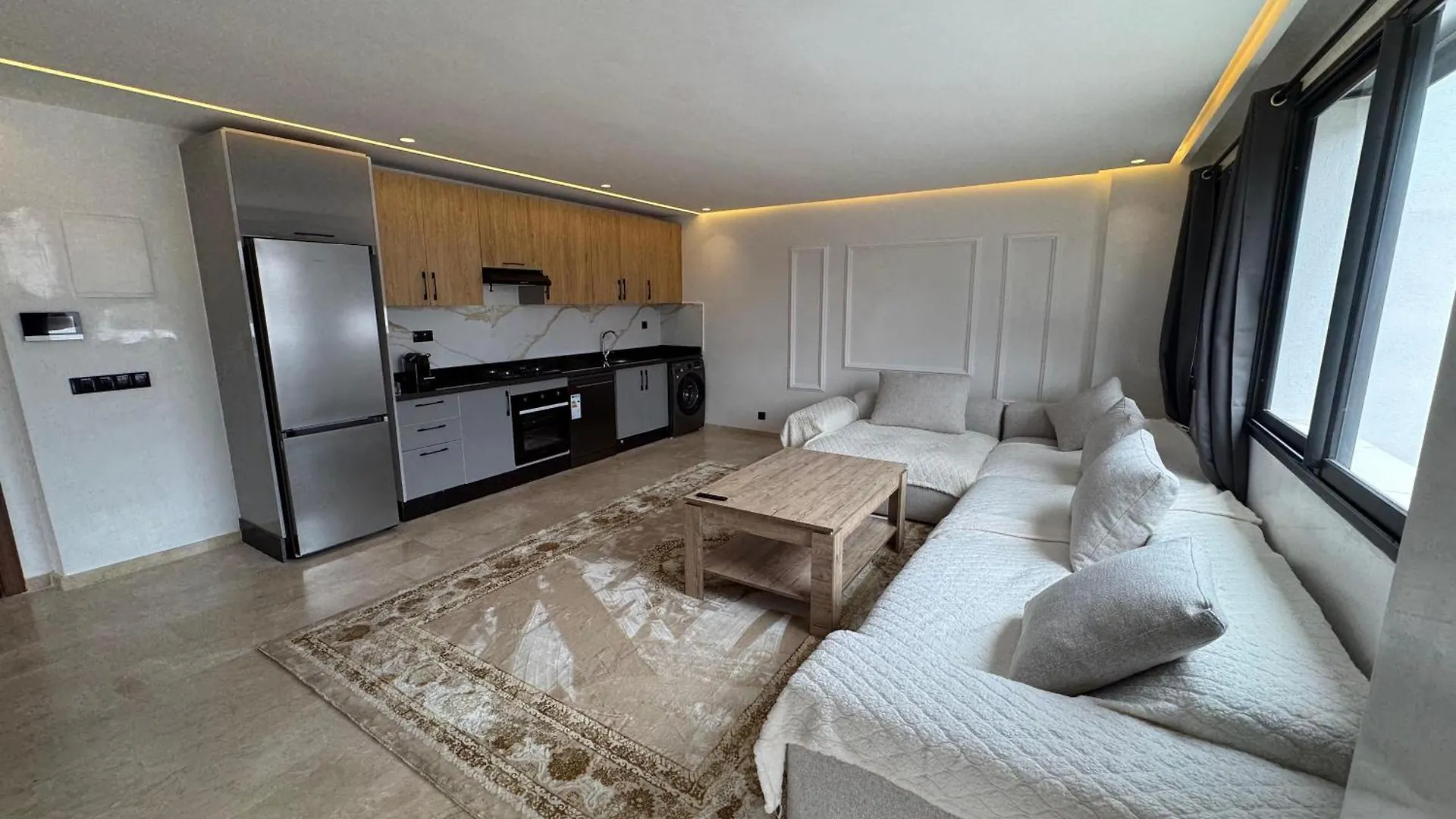 Splendide Dernier Etage Plein Coeur De Gueliz Et Carre Eden Apartment Marrakesh